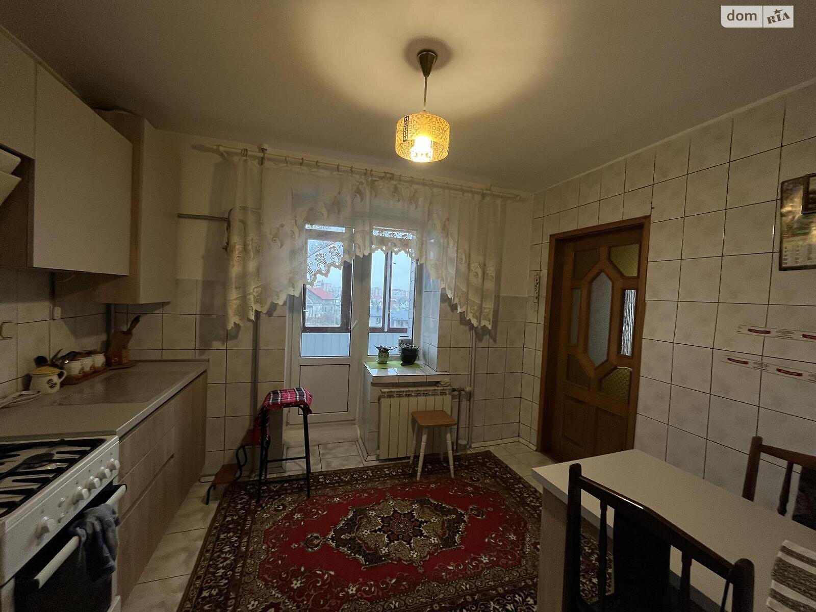 Продажа четырехкомнатной квартиры в Тернополе, на ул. Самчука Уласа, район Старый парк фото 1