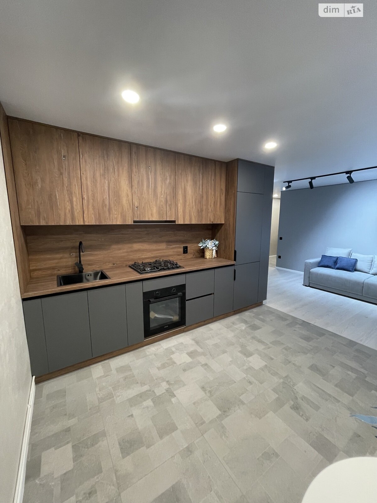 Продажа двухкомнатной квартиры в Тернополе, на ул. Сахарова Андрея Академика 10, район Тинда фото 1