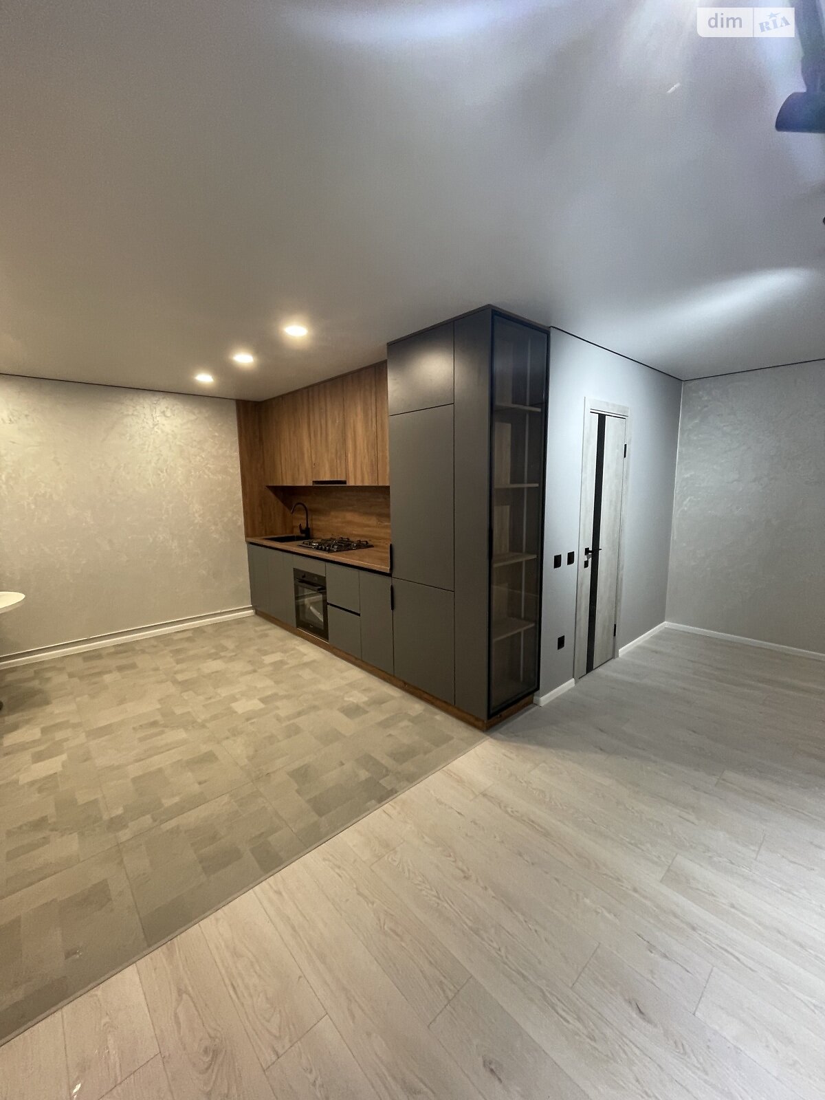 Продажа двухкомнатной квартиры в Тернополе, на ул. Сахарова Андрея Академика 10, район Тинда фото 1