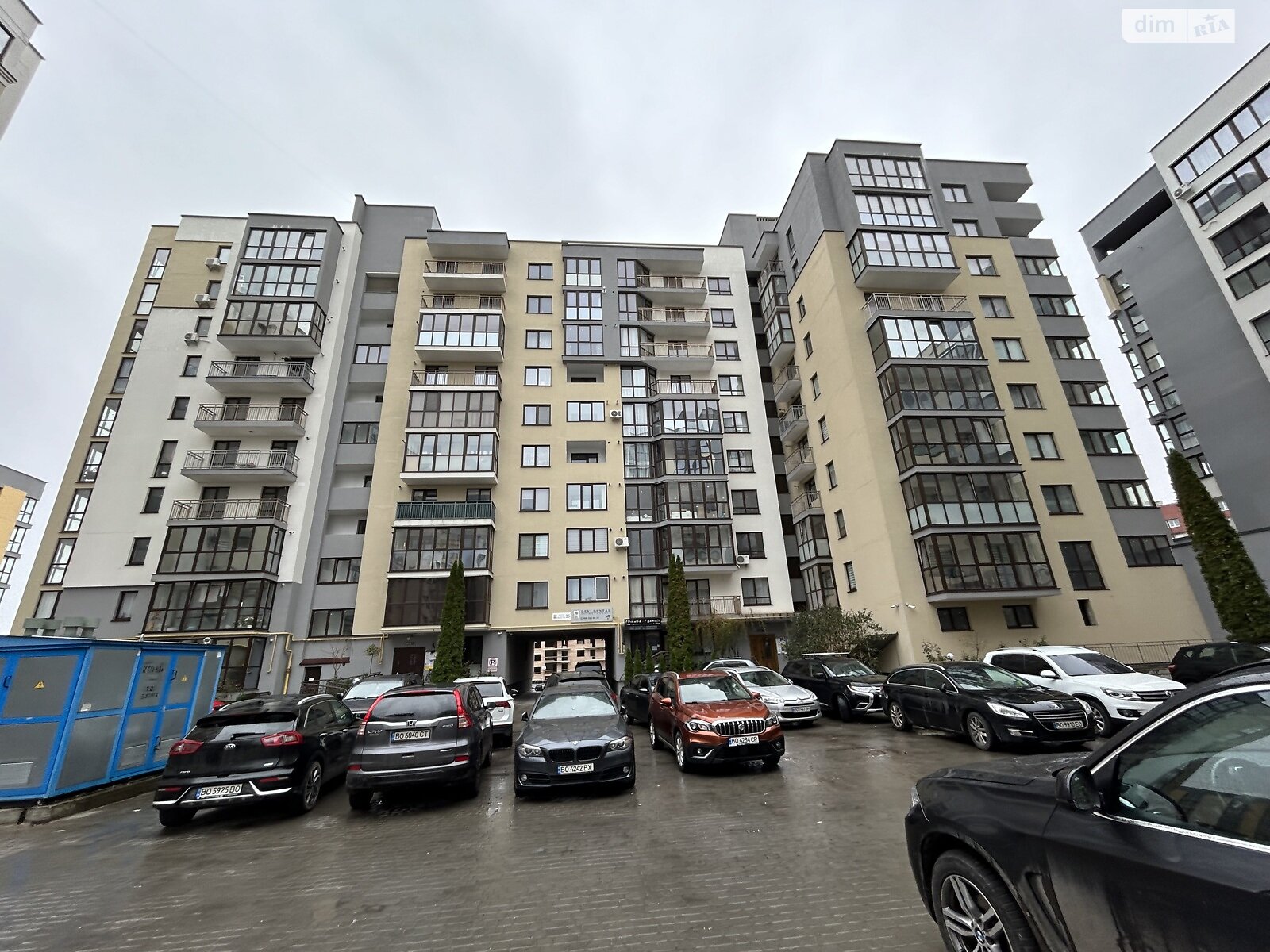 Продажа трехкомнатной квартиры в Тернополе, на просп. Бандеры Степана, район Центр фото 1 Продажа трехкомнатной квартиры в Тернополе, на просп. Бандеры Степана, район Центр фото 1