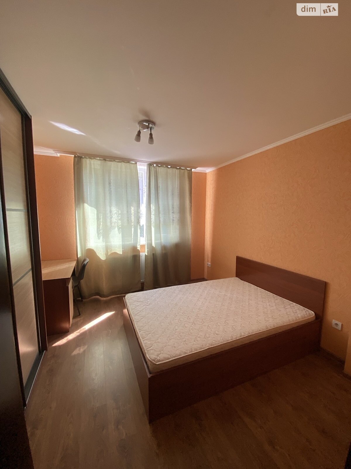 Продаж трикімнатної квартири в Тернополі, на вул. Барвінських Родини, район Центр фото 1 Продаж трикімнатної квартири в Тернополі, на вул. Барвінських Родини, район Центр фото 1