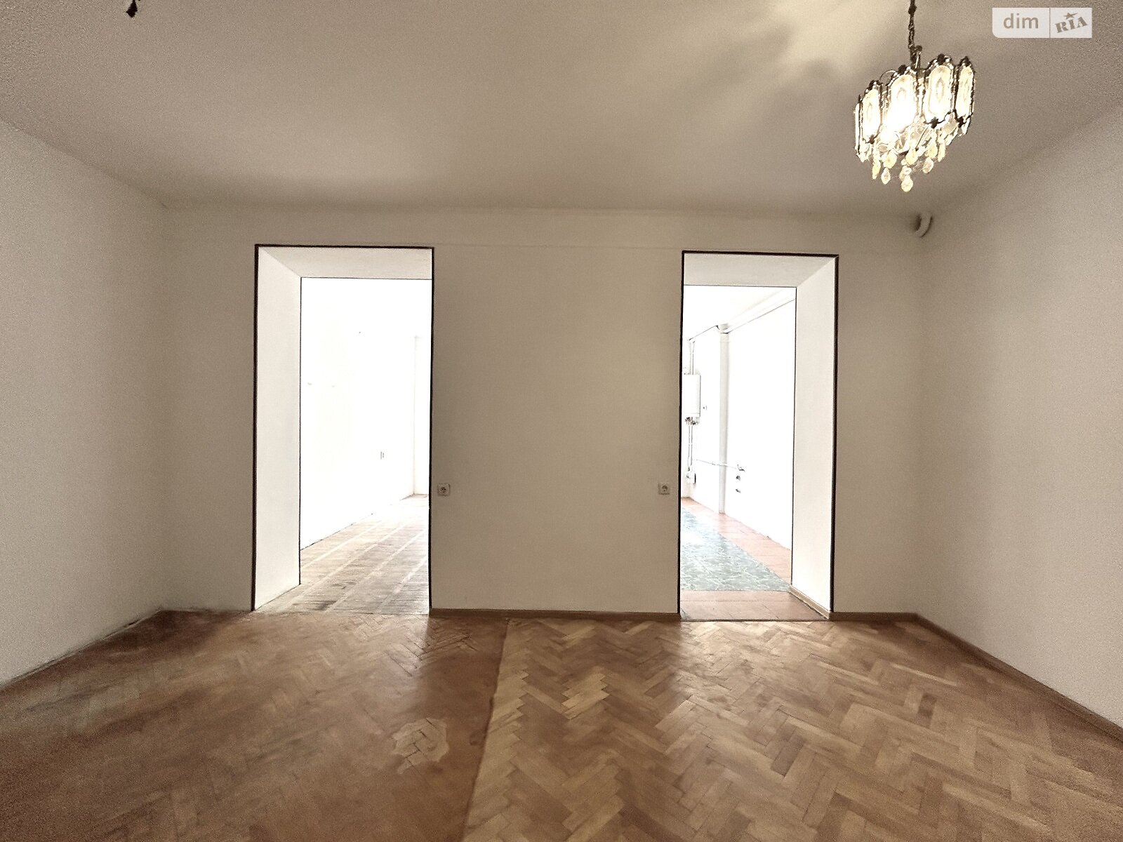 Продажа двухкомнатной квартиры в Тернополе, на ул. Барвинских Семьи, район Центр фото 1 Продажа двухкомнатной квартиры в Тернополе, на ул. Барвинских Семьи, район Центр фото 1