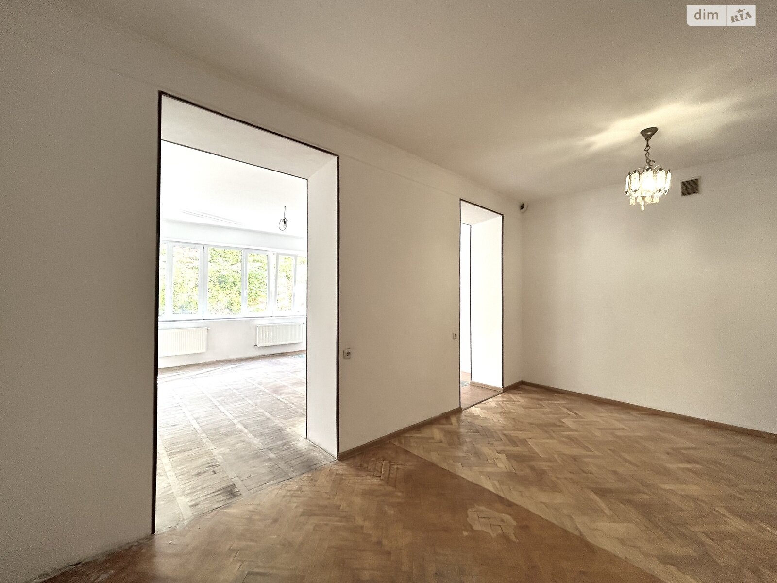 Продажа двухкомнатной квартиры в Тернополе, на ул. Барвинских Семьи, район Центр фото 1 Продажа двухкомнатной квартиры в Тернополе, на ул. Барвинских Семьи, район Центр фото 1