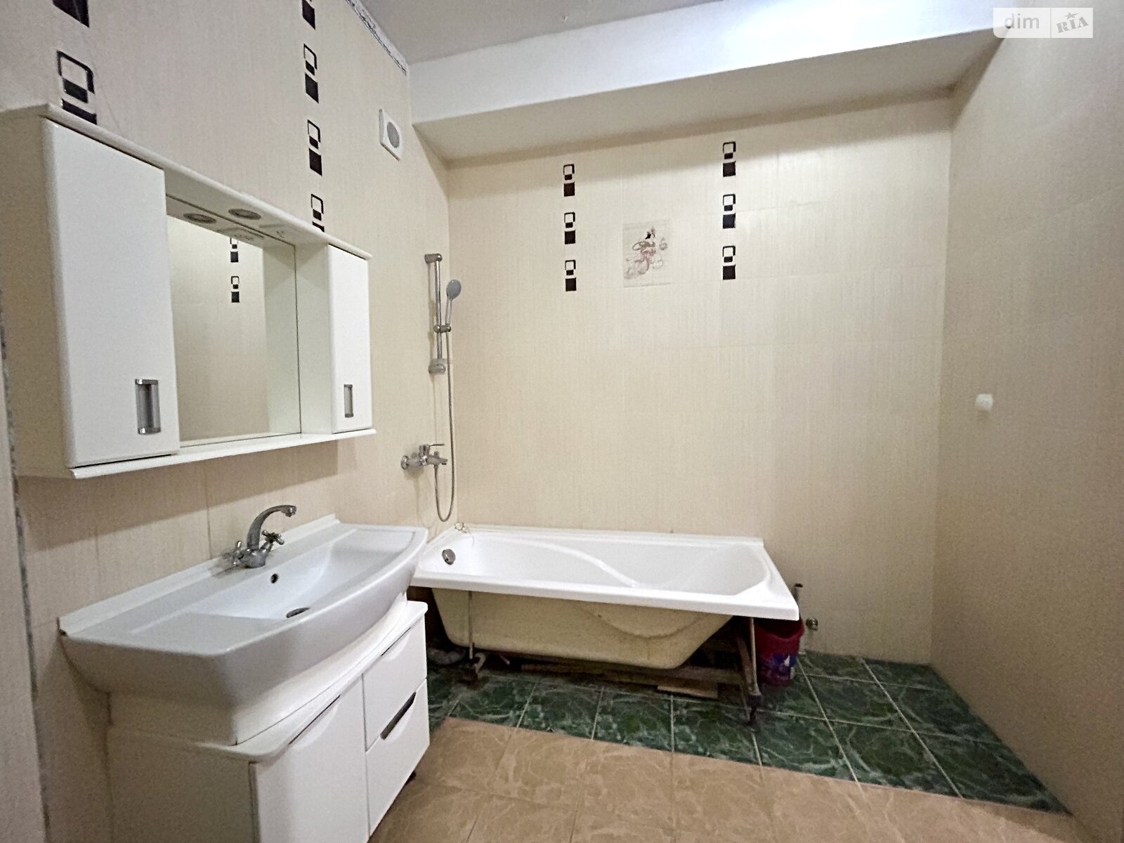 Продажа двухкомнатной квартиры в Тернополе, на ул. Барвинских Семьи, район Центр фото 1 Продажа двухкомнатной квартиры в Тернополе, на ул. Барвинских Семьи, район Центр фото 1