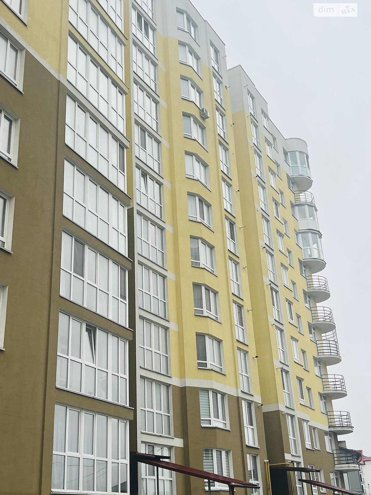 Продаж трикімнатної квартири в Тернополі, на вул. Білогірська, район Центр фото 1