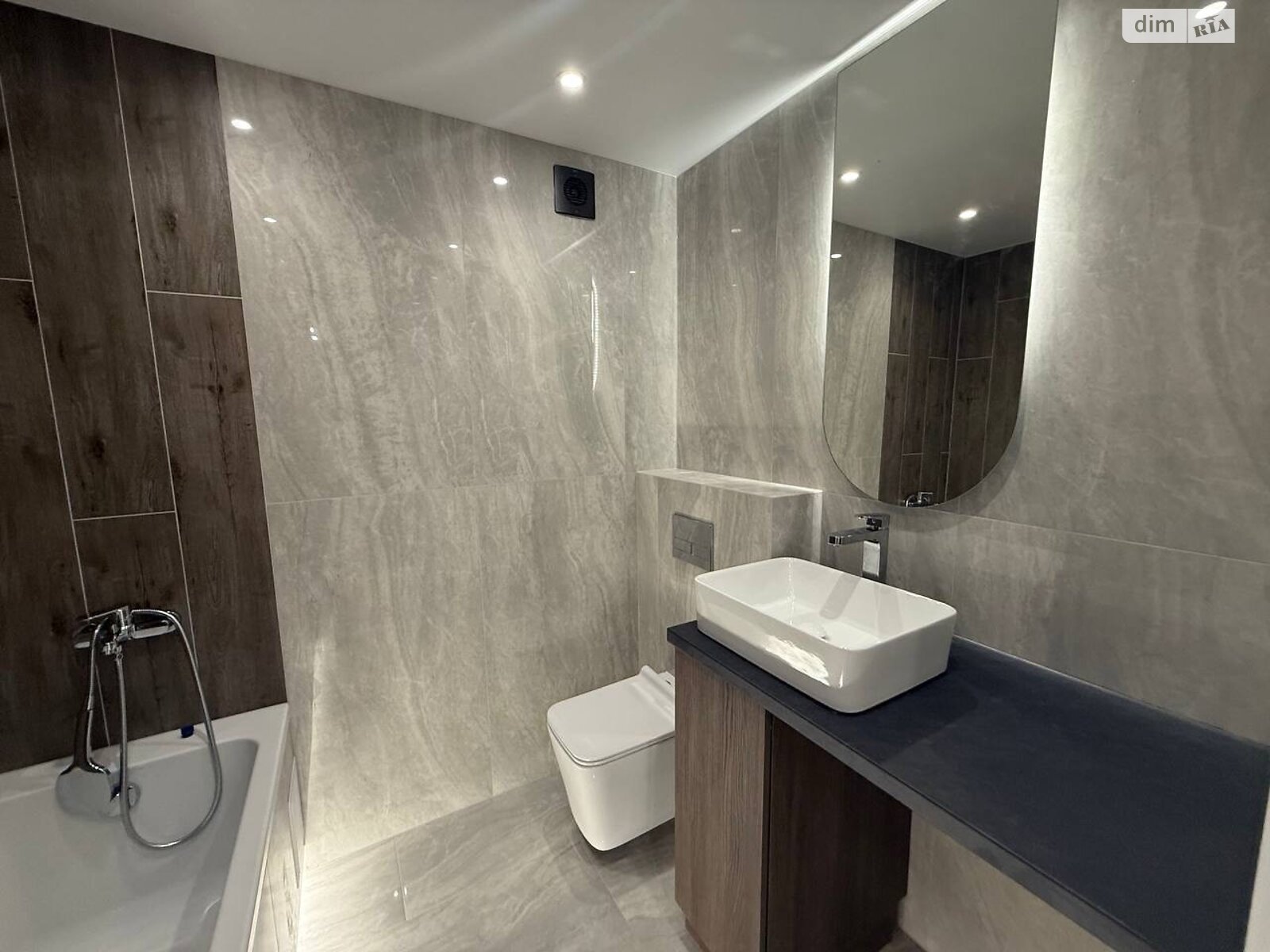 Продаж однокімнатної квартири в Тернополі, на вул. Чернівецька, район Центр фото 1 Продаж однокімнатної квартири в Тернополі, на вул. Чернівецька, район Центр фото 1