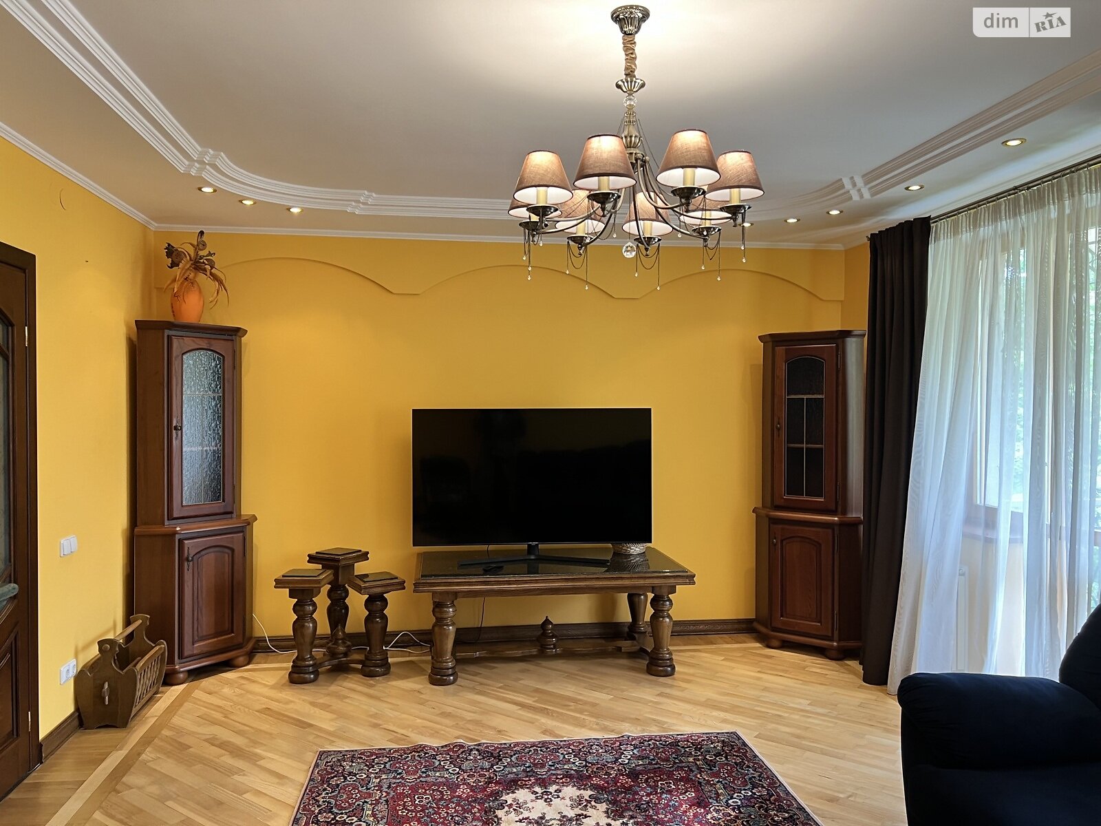 Продажа трехкомнатной квартиры в Тернополе, на ул. Франко Ивана 10, район Центр фото 1 Продажа трехкомнатной квартиры в Тернополе, на ул. Франко Ивана 10, район Центр фото 1