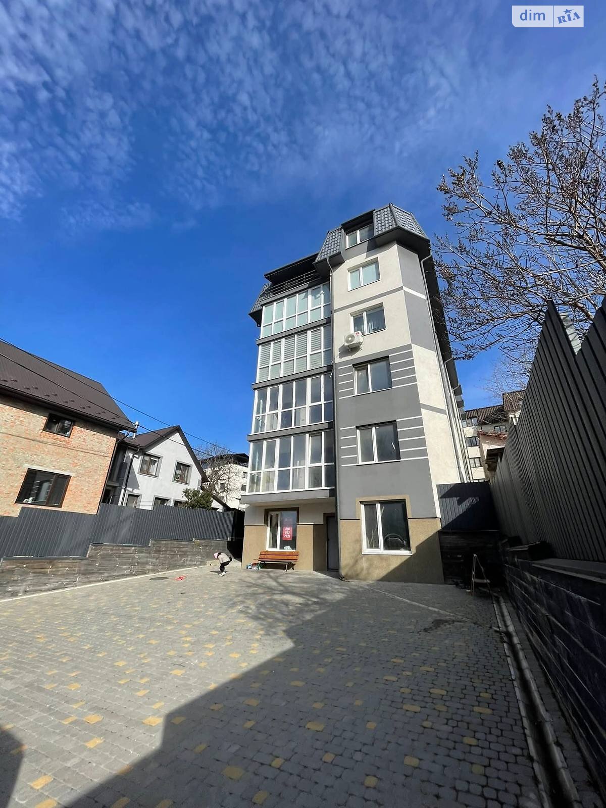 Продаж трикімнатної квартири в Тернополі, на вул. Гайова 7, район Центр фото 1 Продаж трикімнатної квартири в Тернополі, на вул. Гайова 7, район Центр фото 1