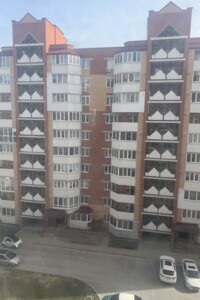 Продаж трикімнатної квартири в Тернополі, на вул. Галицька, район Центр фото 2