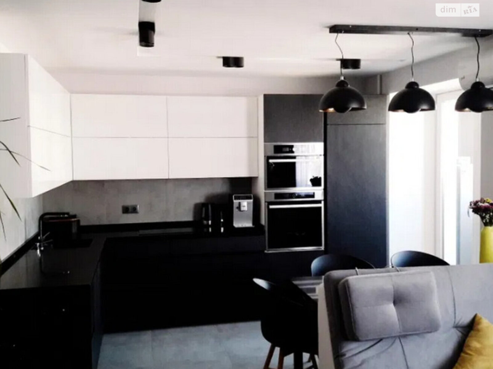 Продажа трехкомнатной квартиры в Тернополе, на ул. Галицкая 29Б, район Центр фото 1 Продажа трехкомнатной квартиры в Тернополе, на ул. Галицкая 29Б, район Центр фото 1