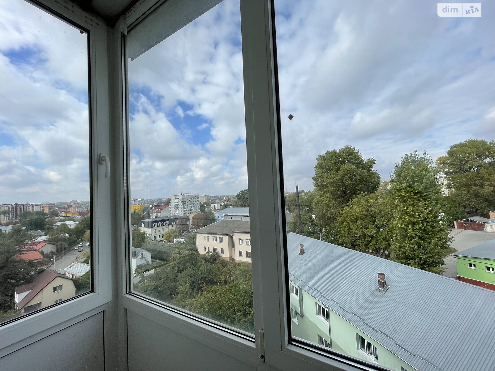 Продаж двокімнатної квартири в Тернополі, на вул. Глибока, район Центр фото 1 Продаж двокімнатної квартири в Тернополі, на вул. Глибока, район Центр фото 1