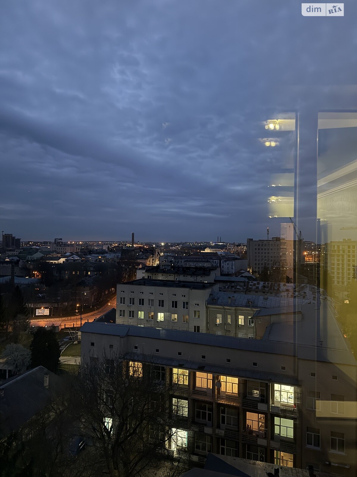 Продаж двокімнатної квартири в Тернополі, на вул. Шпитальна, район Центр фото 1 Продаж двокімнатної квартири в Тернополі, на вул. Шпитальна, район Центр фото 1