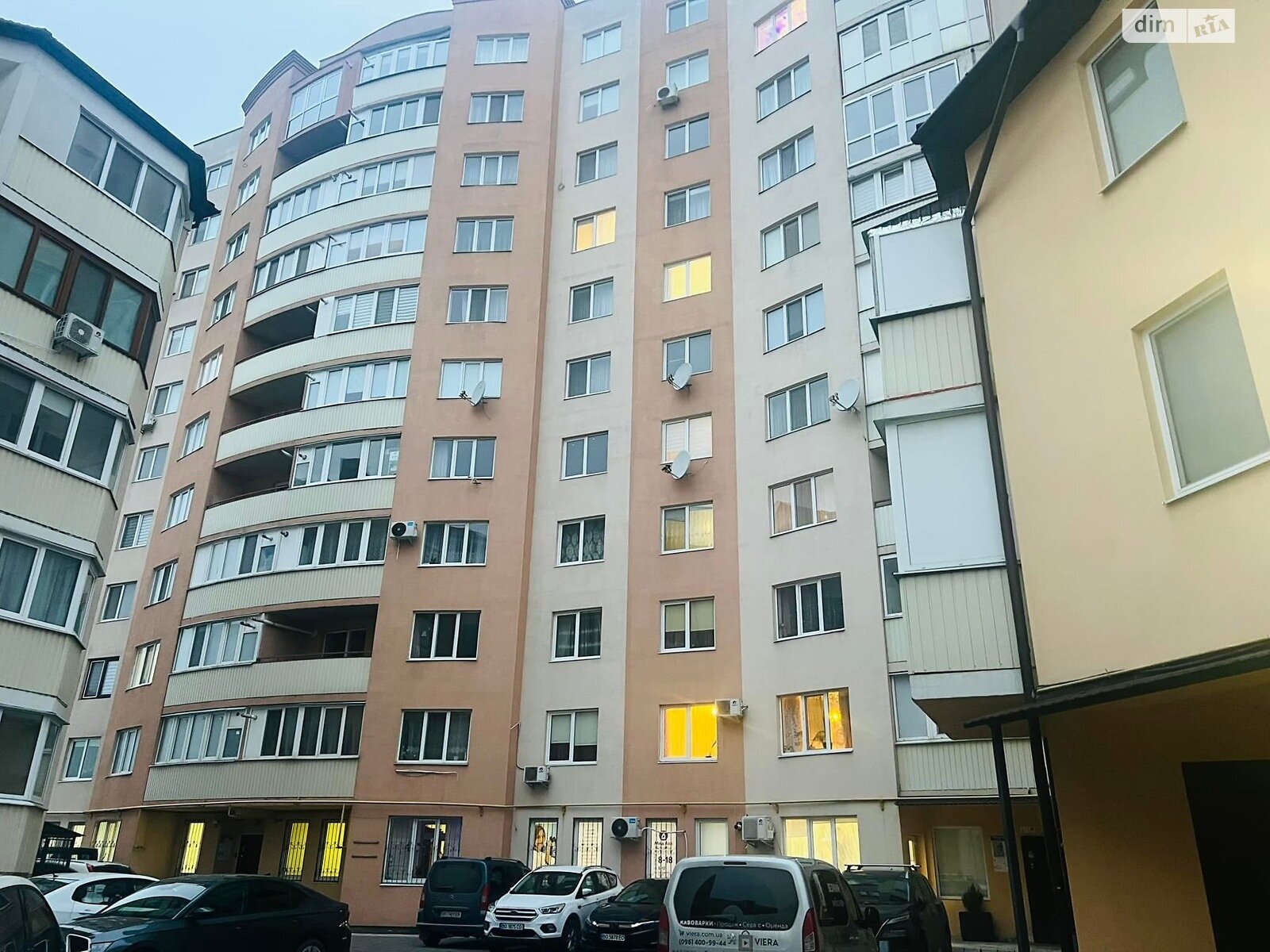 Продаж трикімнатної квартири в Тернополі, на вул. Шпитальна 6, район Центр фото 1 Продаж трикімнатної квартири в Тернополі, на вул. Шпитальна 6, район Центр фото 1