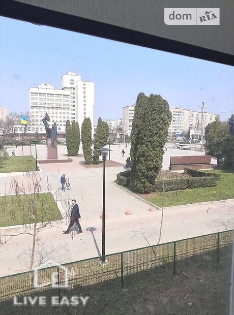 Продажа двухкомнатной квартиры в Тернополе, на ул. Грушевского Михаила район Центр фото 1 Продажа двухкомнатной квартиры в Тернополе, на ул. Грушевского Михаила район Центр фото 1
