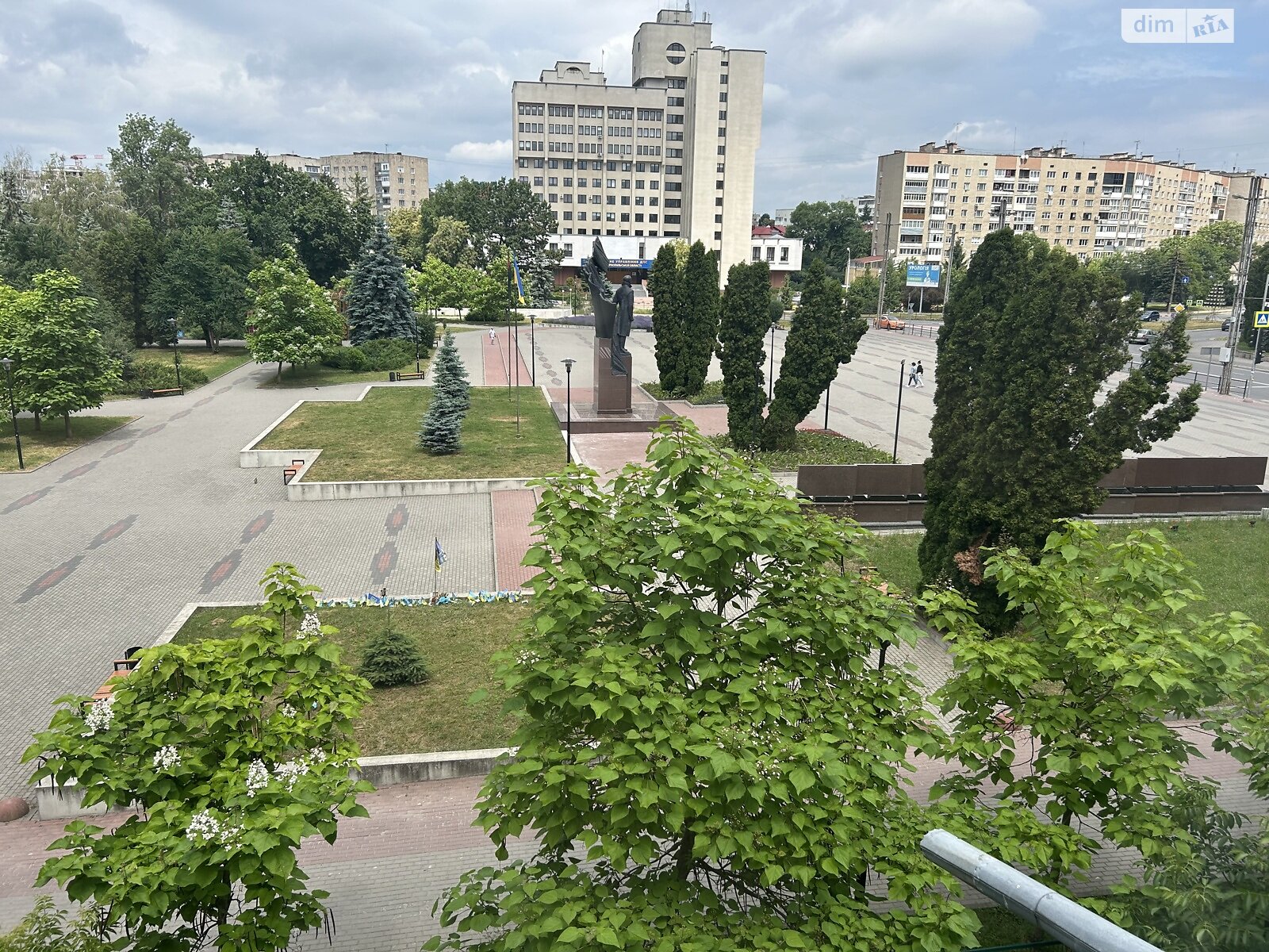 Продажа двухкомнатной квартиры в Тернополе, на ул. Грушевского Михаила 9, район Центр фото 1 Продажа двухкомнатной квартиры в Тернополе, на ул. Грушевского Михаила 9, район Центр фото 1