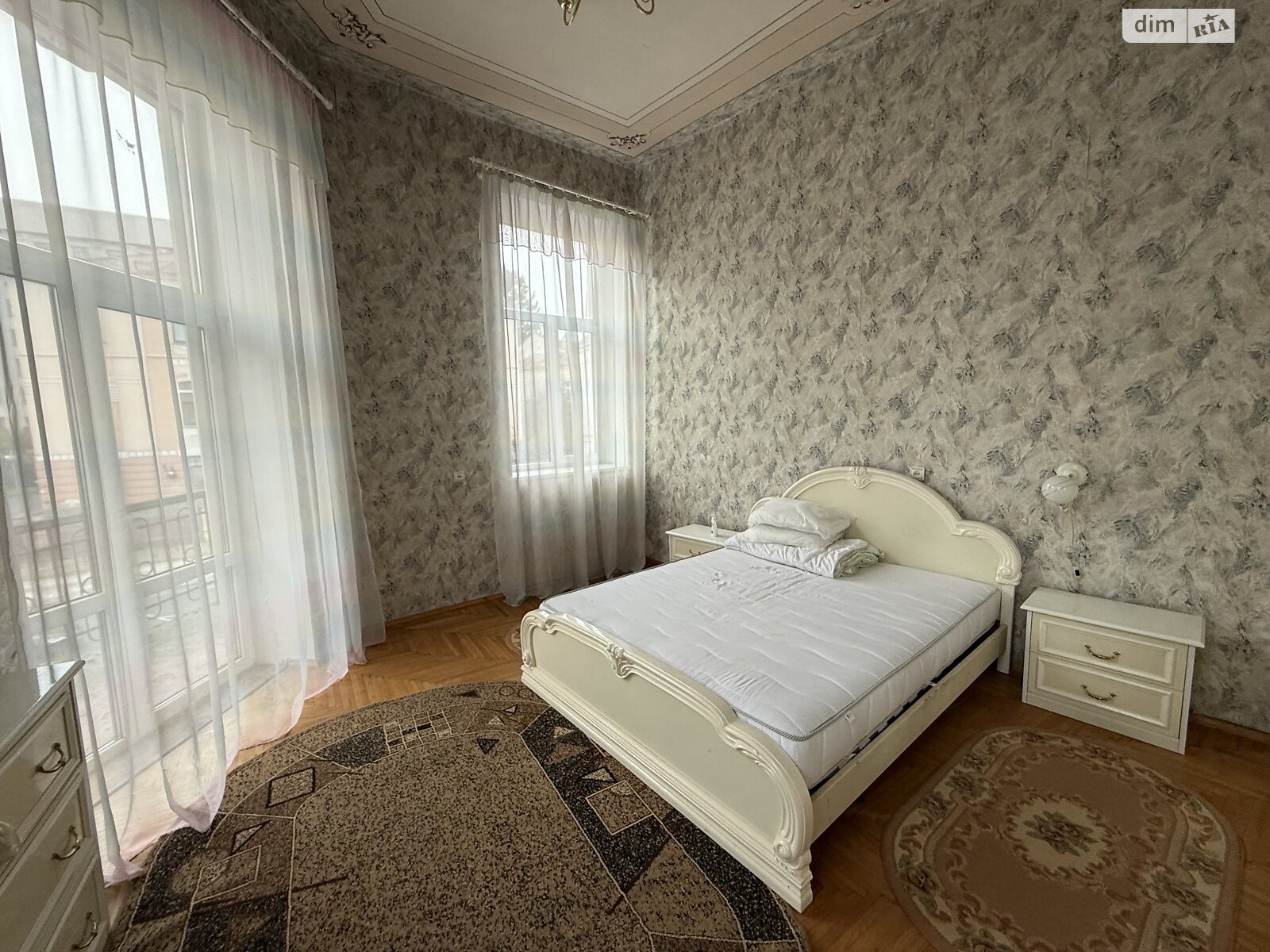 Продажа трехкомнатной квартиры в Тернополе, на ул. Грушевского Михаила, район Центр фото 1