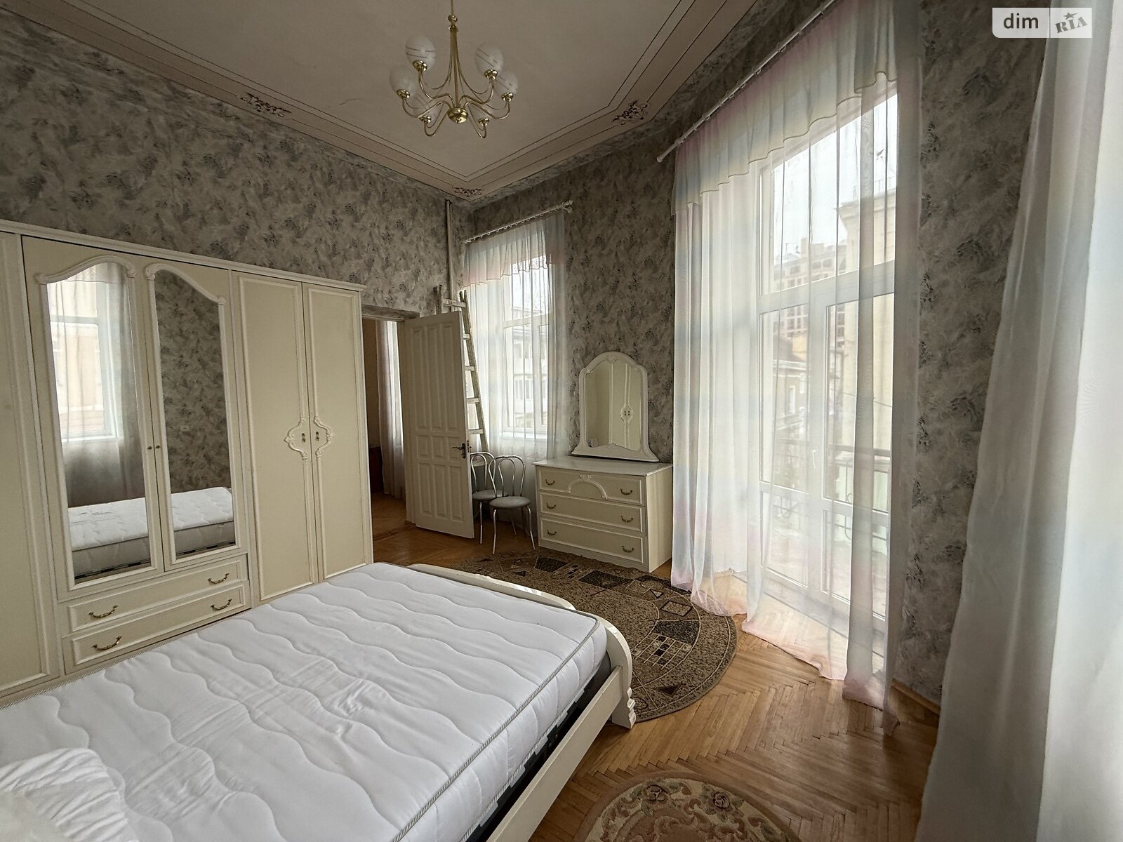 Продажа трехкомнатной квартиры в Тернополе, на ул. Грушевского Михаила, район Центр фото 1