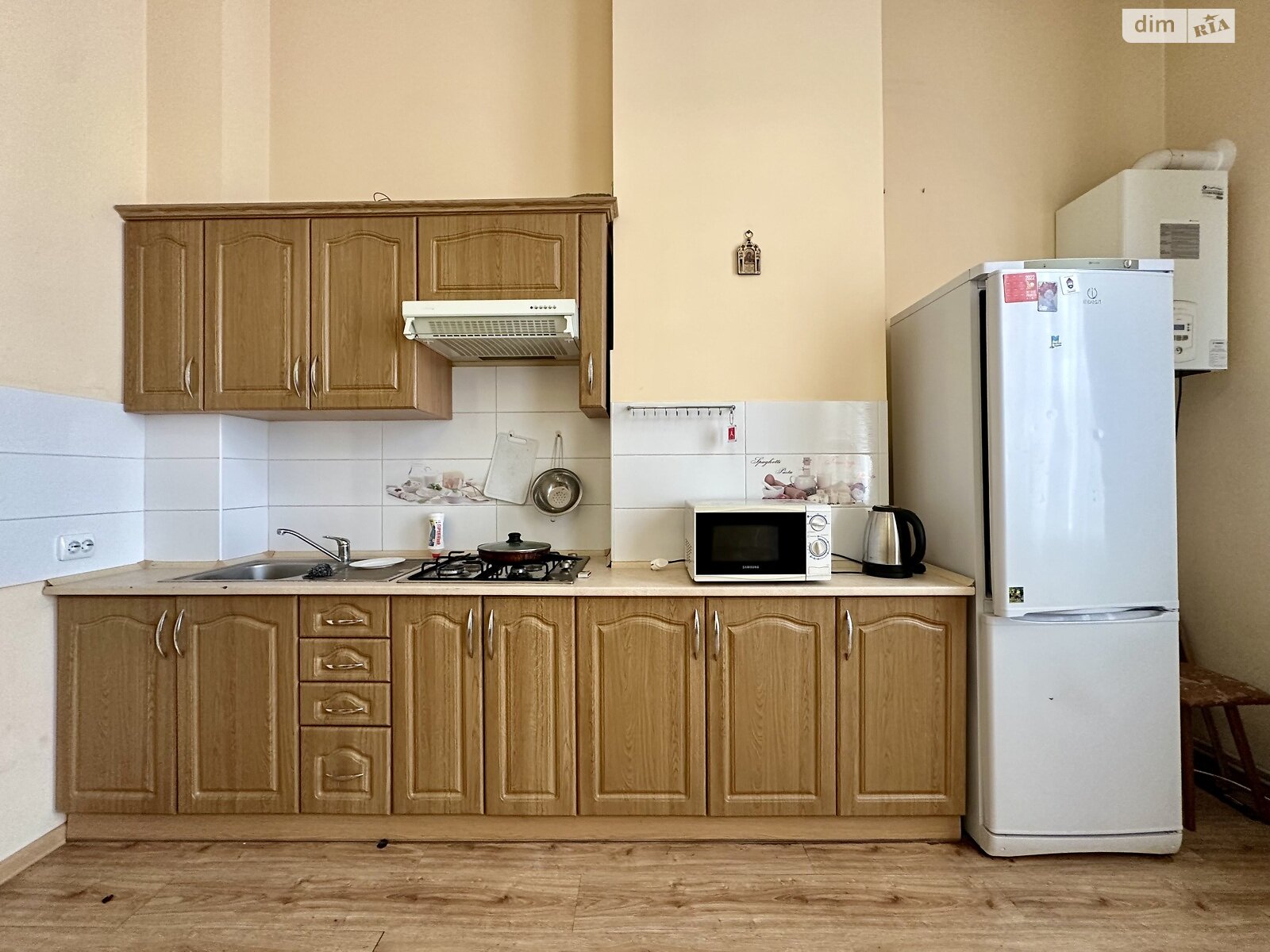 Продажа однокомнатной квартиры в Тернополе, на ул. Хмельницкого Богдана, район Центр фото 1 Продажа однокомнатной квартиры в Тернополе, на ул. Хмельницкого Богдана, район Центр фото 1