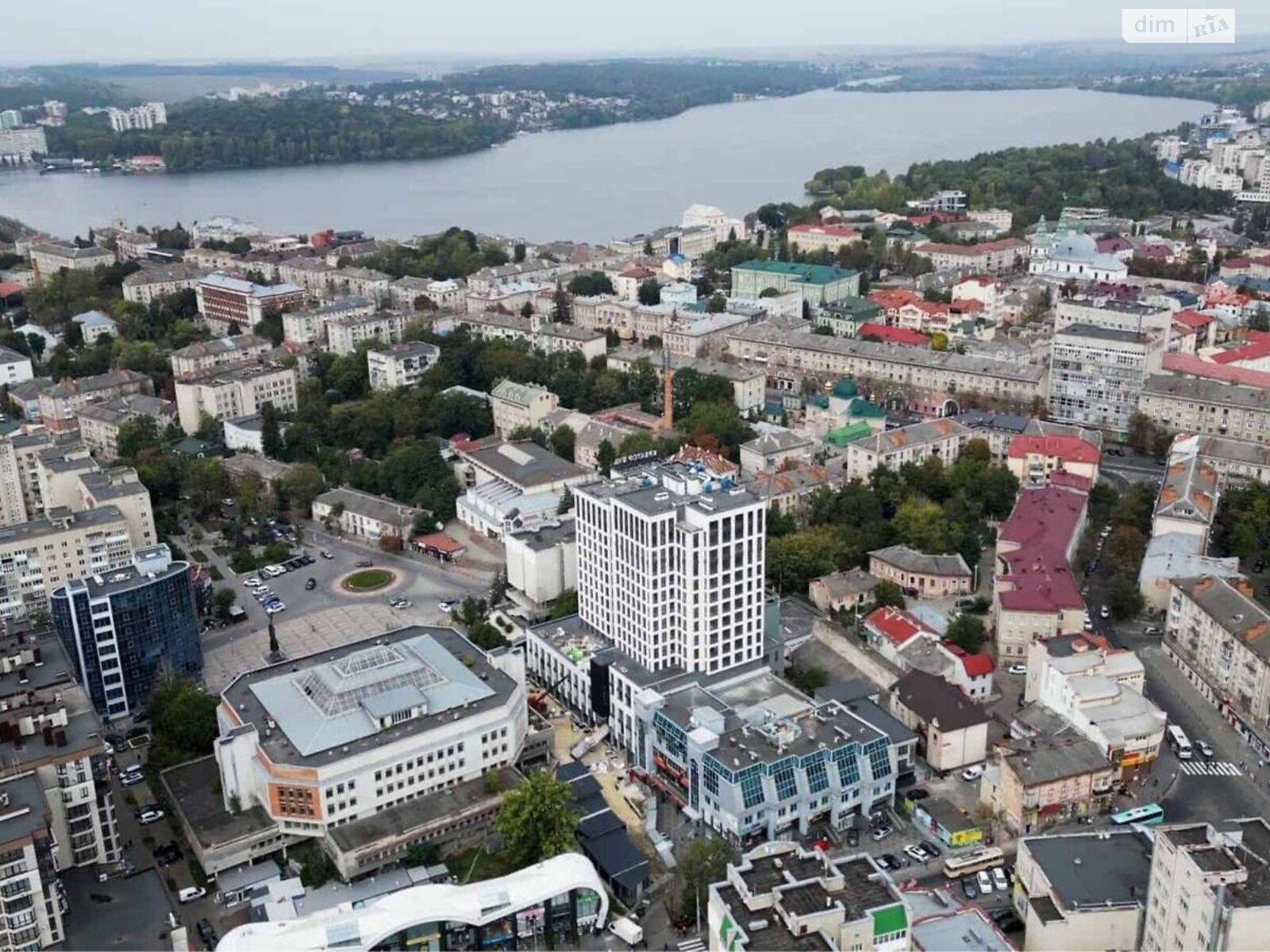 Продажа двухкомнатной квартиры в Тернополе, на пл. Героев Евромайдану, район Центр фото 1 Продажа двухкомнатной квартиры в Тернополе, на пл. Героев Евромайдану, район Центр фото 1