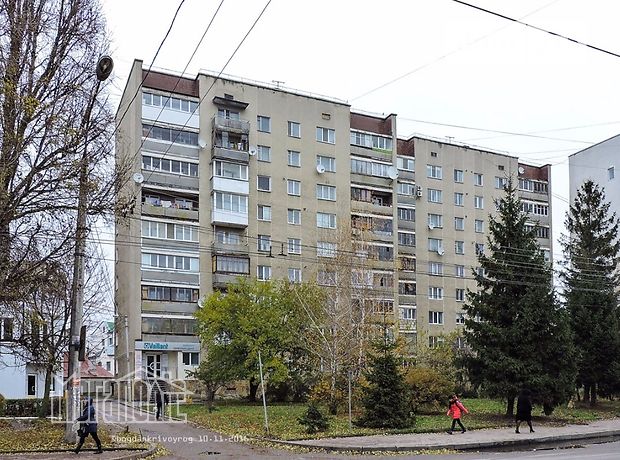 Продажа трехкомнатной квартиры в Тернополе, на ул. Живова Анатолия район Центр фото 1 Продажа трехкомнатной квартиры в Тернополе, на ул. Живова Анатолия район Центр фото 1
