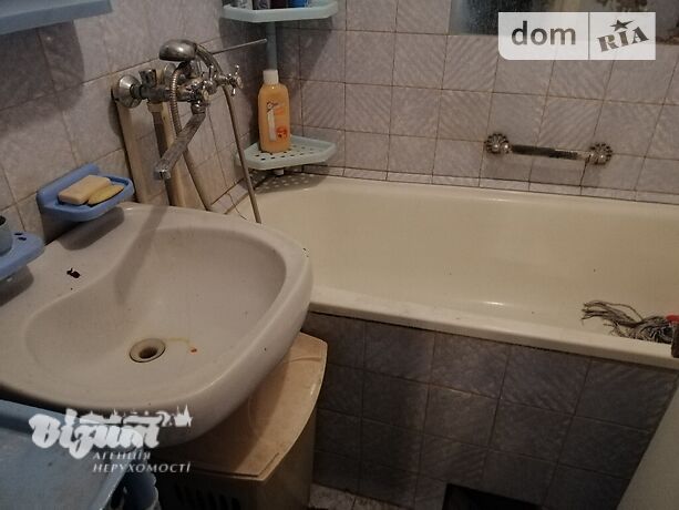 Продаж трикімнатної квартири в Тернополі, на вул. Торговиця, район Центр фото 1 Продаж трикімнатної квартири в Тернополі, на вул. Торговиця, район Центр фото 1