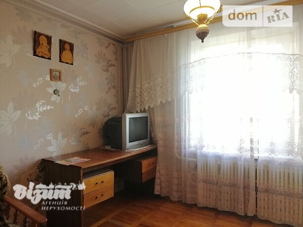 Продаж трикімнатної квартири в Тернополі, на вул. Торговиця, район Центр фото 1 Продаж трикімнатної квартири в Тернополі, на вул. Торговиця, район Центр фото 1
