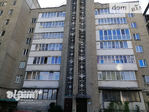 Продаж трикімнатної квартири в Тернополі, на вул. Торговиця, район Центр фото 1 Продаж трикімнатної квартири в Тернополі, на вул. Торговиця, район Центр фото 1