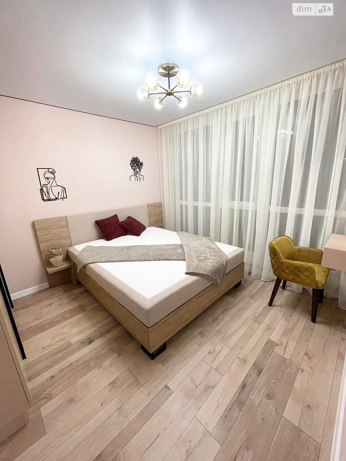 Продажа двухкомнатной квартиры в Тернополе, на пер. Кирпичный, район Центр фото 1 Продажа двухкомнатной квартиры в Тернополе, на пер. Кирпичный, район Центр фото 1