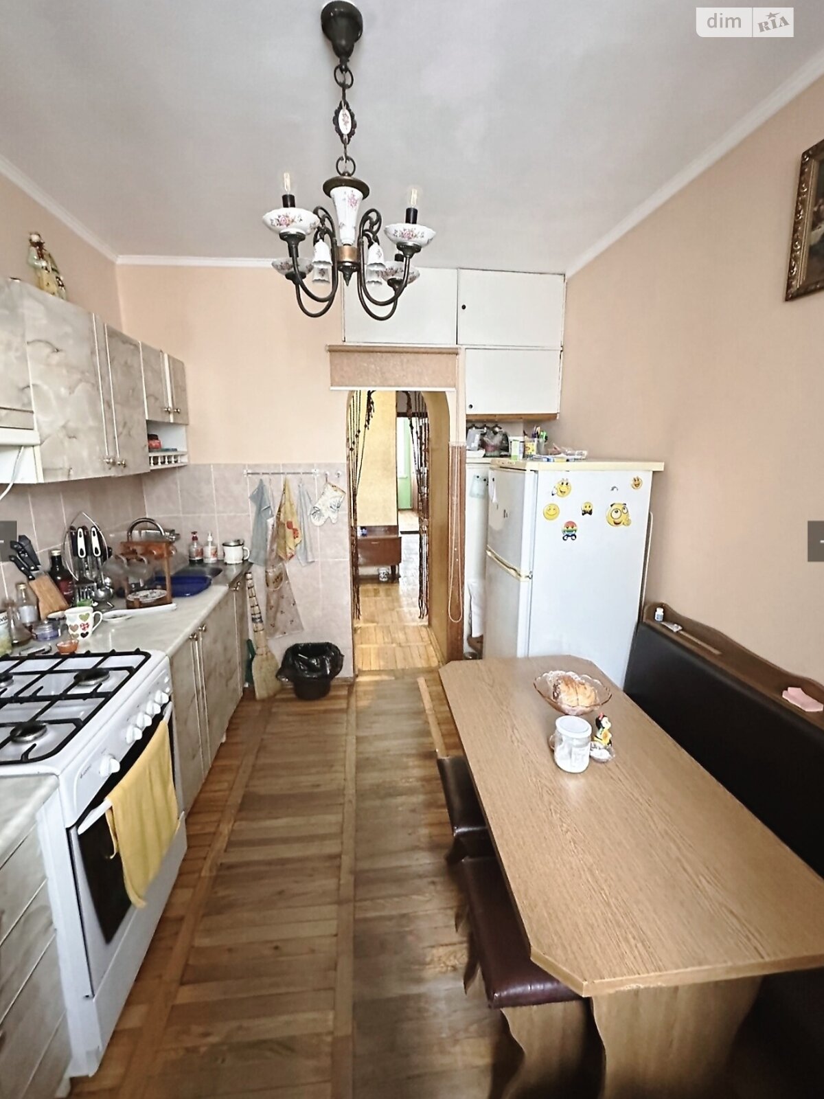 Продажа трехкомнатной квартиры в Тернополе, на ул. Коллонтая Гуго 2, район Центр фото 1 Продажа трехкомнатной квартиры в Тернополе, на ул. Коллонтая Гуго 2, район Центр фото 1