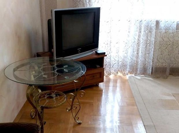 Продажа трехкомнатной квартиры в Тернополе, на ул. Коллонтая Гуго район Центр фото 1 Продажа трехкомнатной квартиры в Тернополе, на ул. Коллонтая Гуго район Центр фото 1