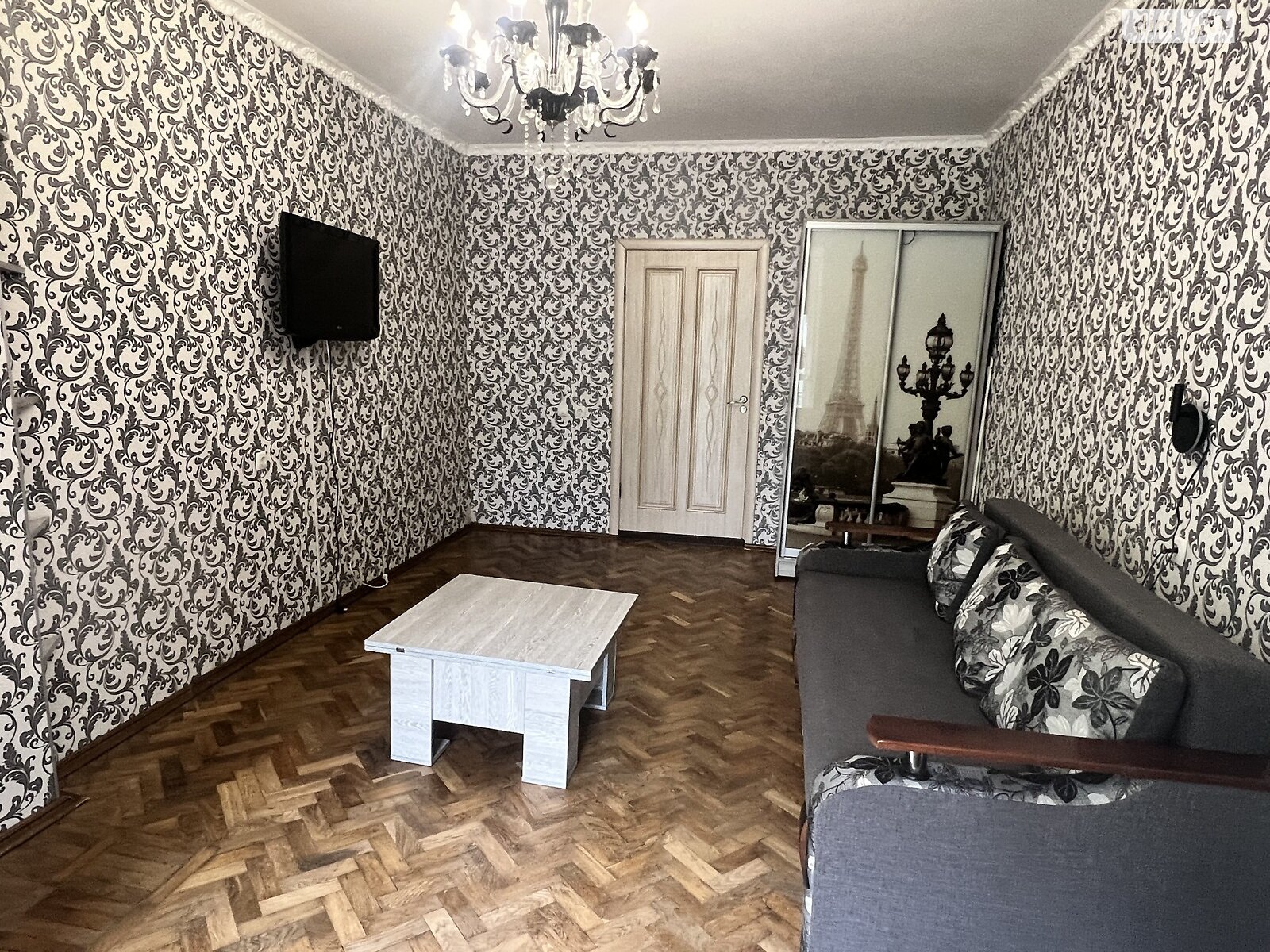Продаж двокімнатної квартири в Тернополі, на вул. Коперника 11, район Центр фото 1 Продаж двокімнатної квартири в Тернополі, на вул. Коперника 11, район Центр фото 1