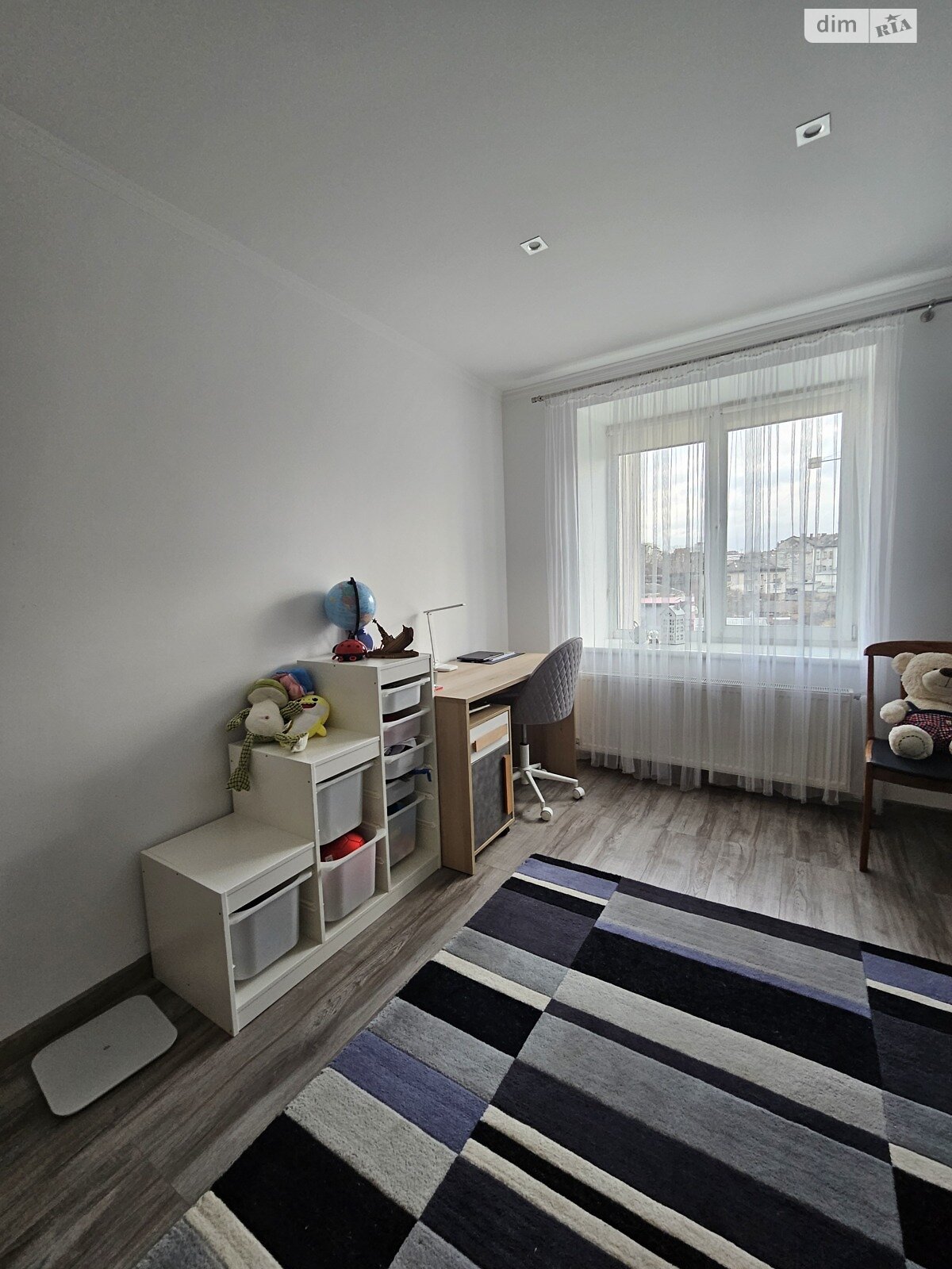 Продажа трехкомнатной квартиры в Тернополе, на ул. Крушельницкой Соломии 55, район Центр фото 1