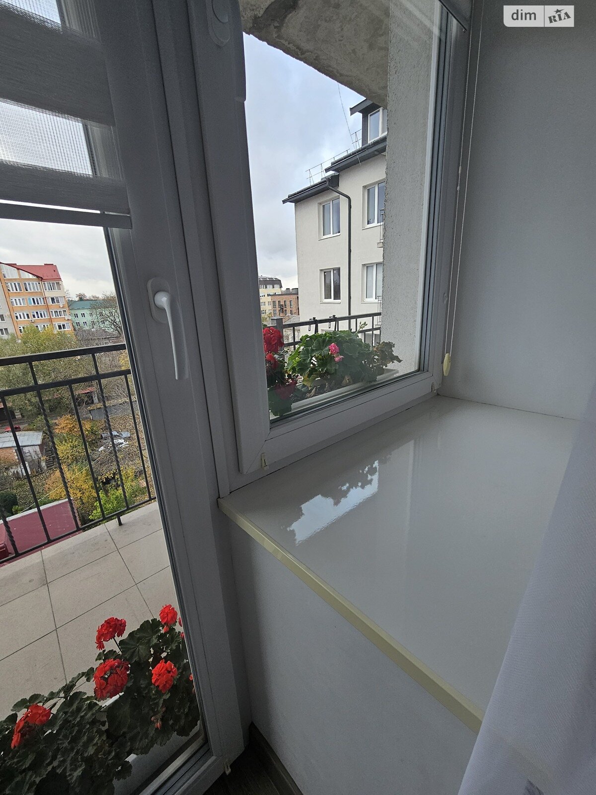 Продажа трехкомнатной квартиры в Тернополе, на ул. Крушельницкой Соломии 55, район Центр фото 1