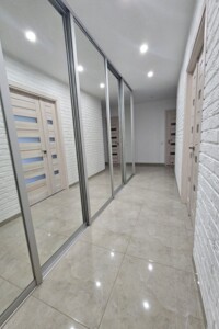 Продажа трехкомнатной квартиры в Тернополе, на ул. Крушельницкой Соломии 55, район Центр фото 2