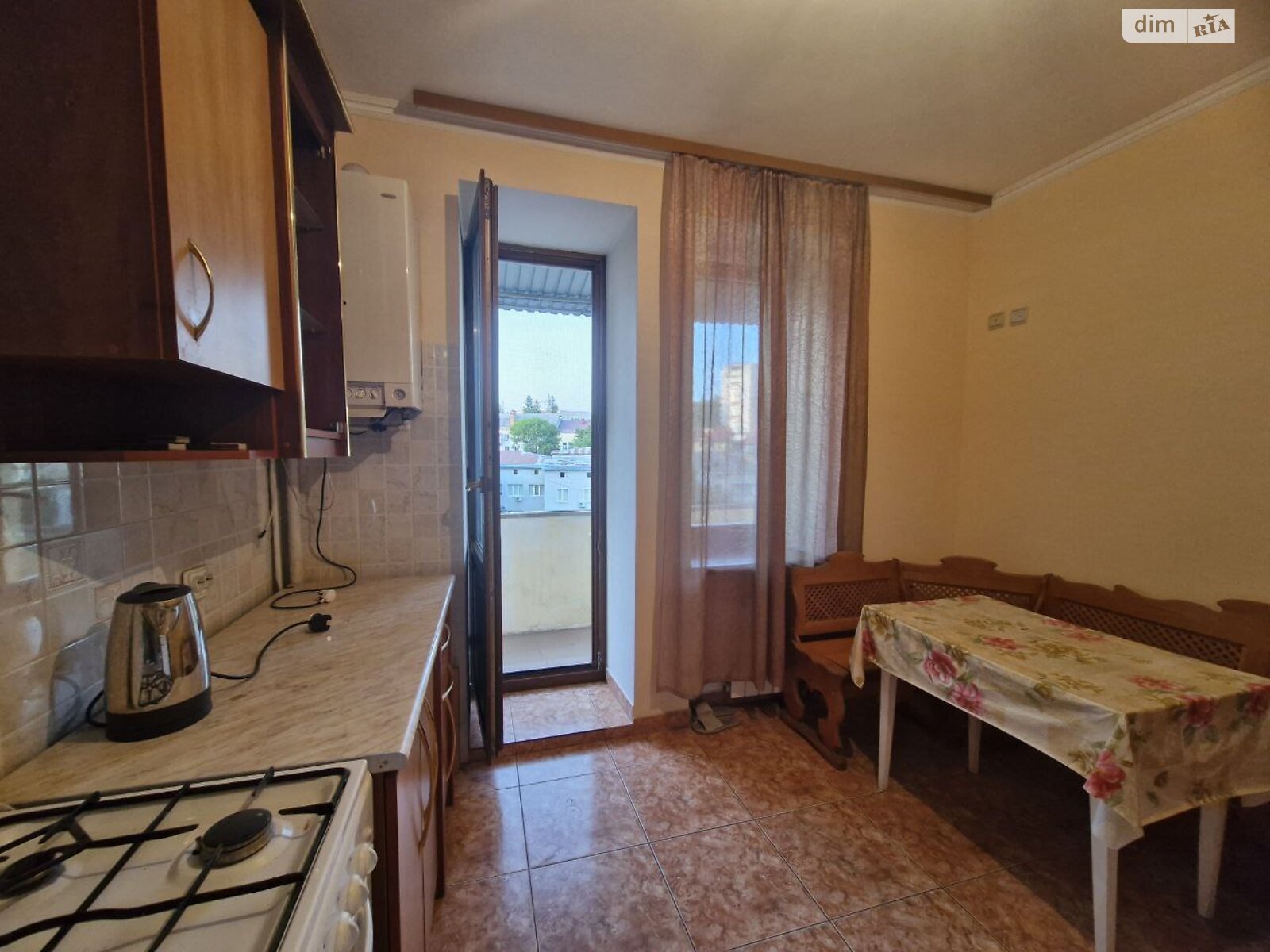 Продаж двокімнатної квартири в Тернополі, на вул. Липова 10, район Центр фото 1 Продаж двокімнатної квартири в Тернополі, на вул. Липова 10, район Центр фото 1