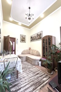 Продажа четырехкомнатной квартиры в Тернополе, на ул. Листопадовая 6, район Центр фото 2 Продажа четырехкомнатной квартиры в Тернополе, на ул. Листопадовая 6, район Центр фото 2