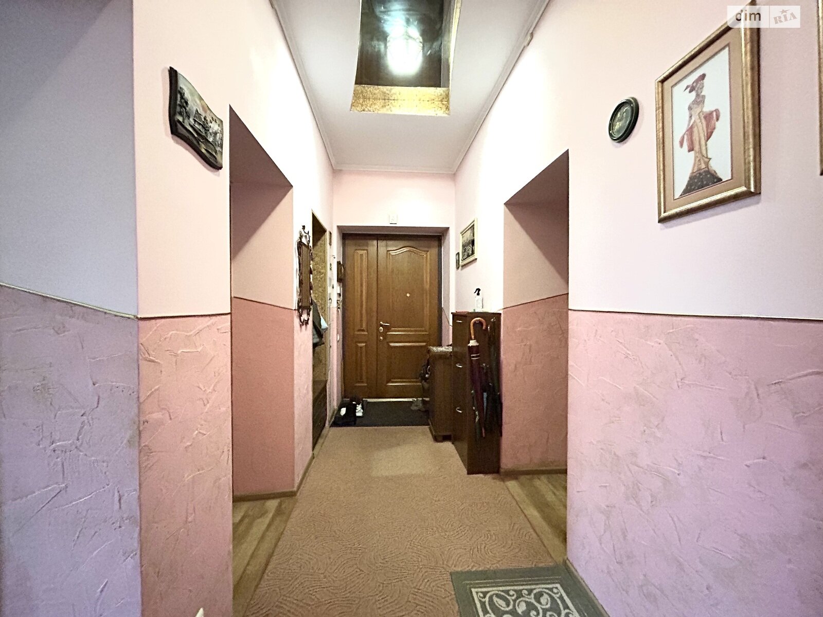 Продажа четырехкомнатной квартиры в Тернополе, на ул. Листопадовая 6, район Центр фото 1 Продажа четырехкомнатной квартиры в Тернополе, на ул. Листопадовая 6, район Центр фото 1