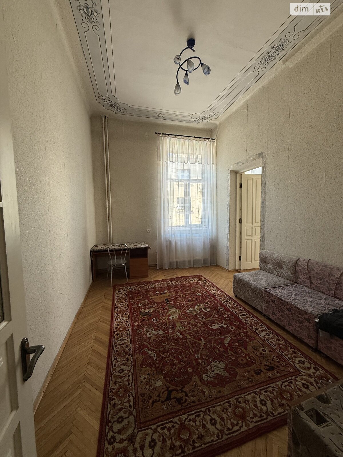 Продажа трехкомнатной квартиры в Тернополе, на ул. Листопадовая, район Центр фото 1