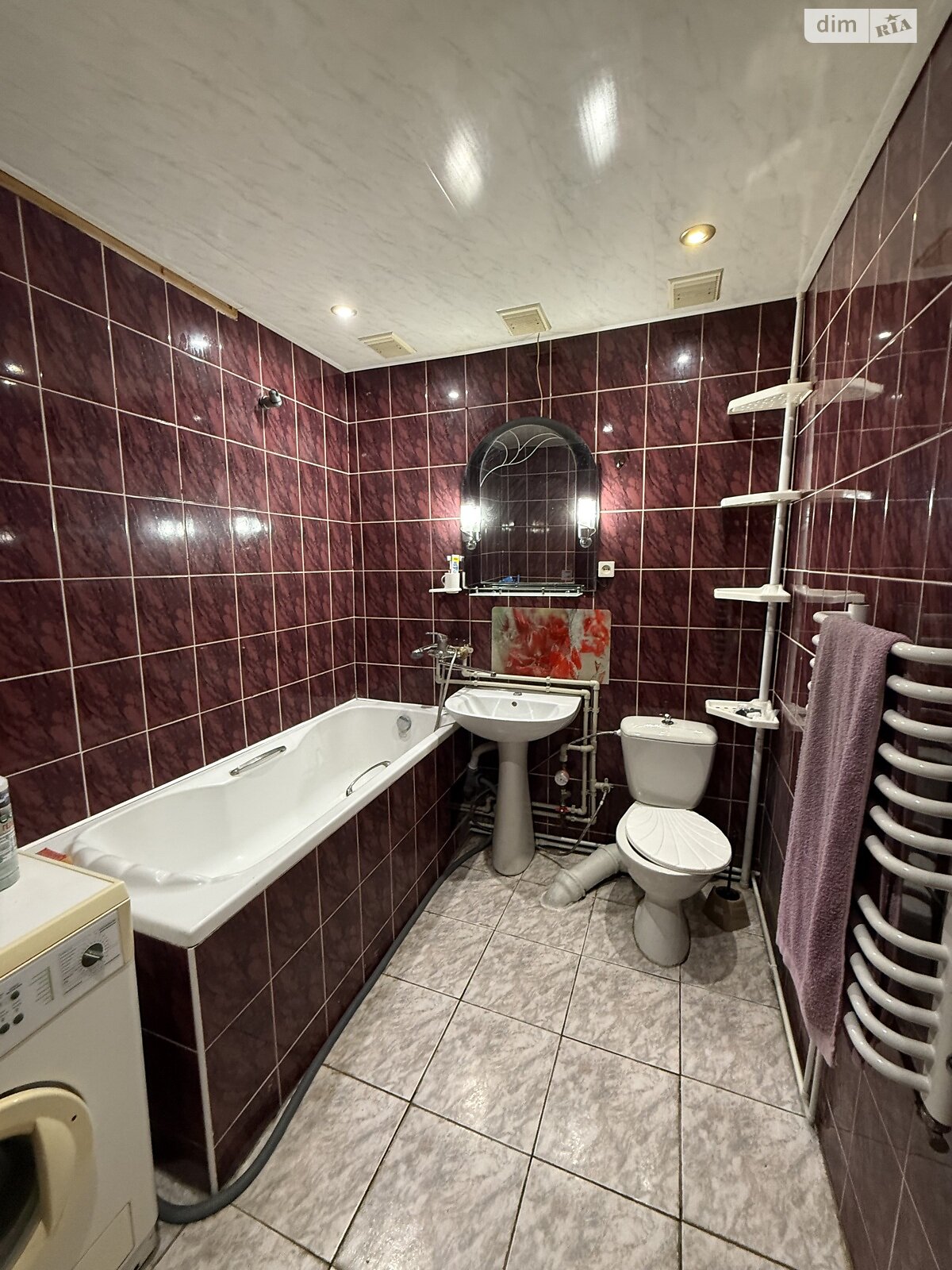 Продажа трехкомнатной квартиры в Тернополе, на ул. Листопадовая, район Центр фото 1