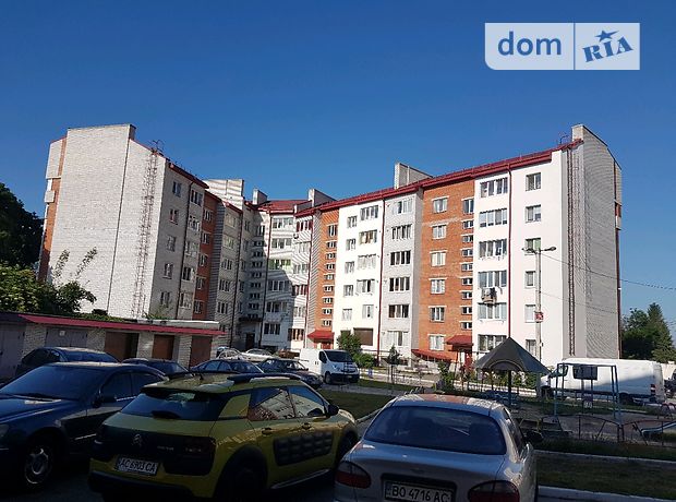 Продажа трехкомнатной квартиры в Тернополе, на ул. Лозовецкая район Центр фото 1 Продажа трехкомнатной квартиры в Тернополе, на ул. Лозовецкая район Центр фото 1