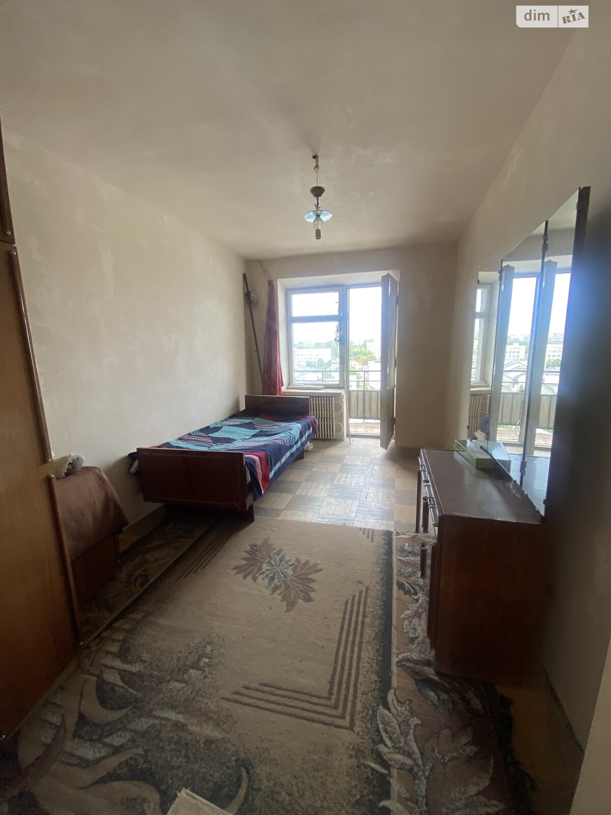 Продажа четырехкомнатной квартиры в Тернополе, на ул. Медовая, район Центр фото 1 Продажа четырехкомнатной квартиры в Тернополе, на ул. Медовая, район Центр фото 1