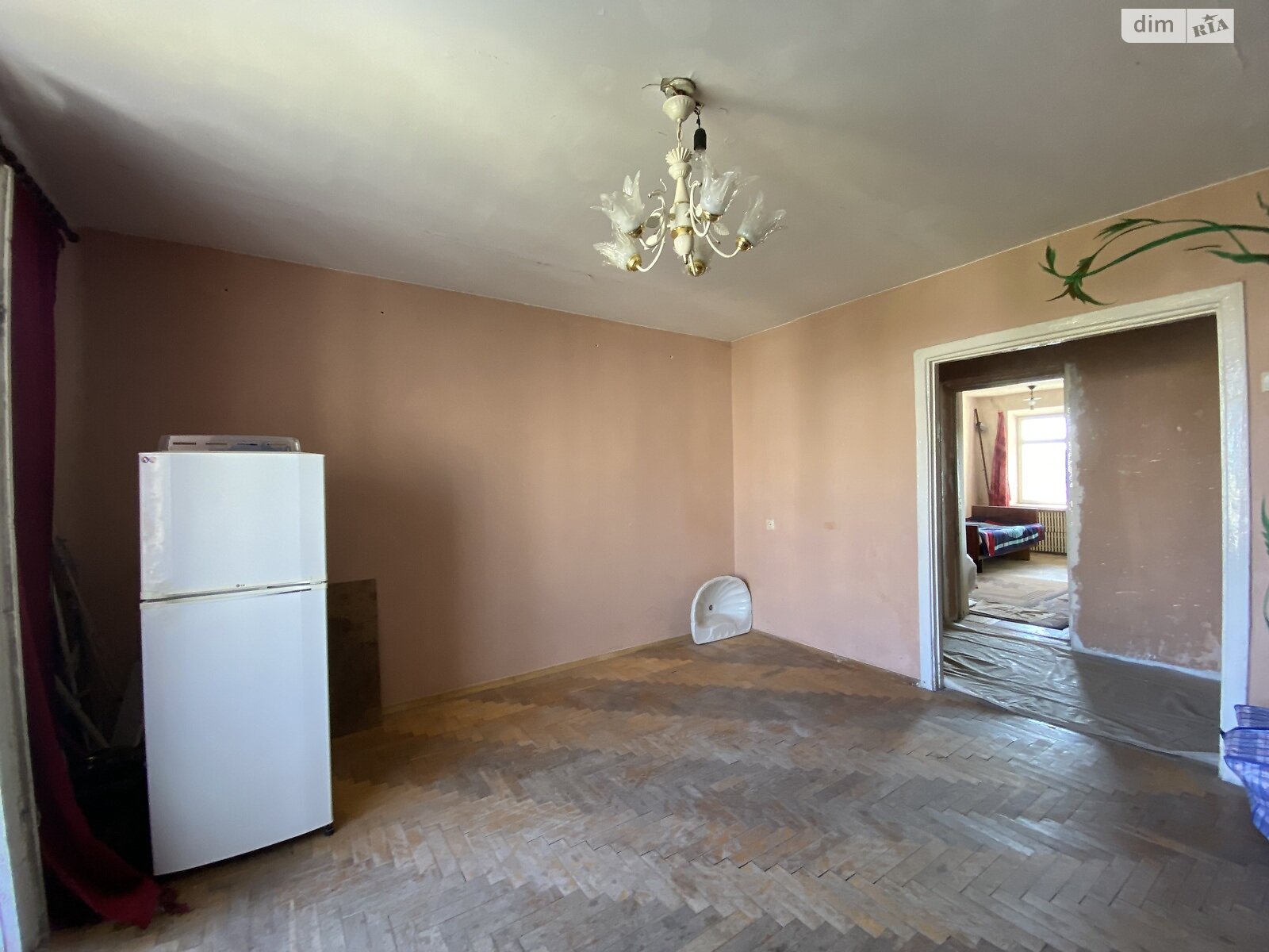 Продажа четырехкомнатной квартиры в Тернополе, на ул. Медовая, район Центр фото 1 Продажа четырехкомнатной квартиры в Тернополе, на ул. Медовая, район Центр фото 1