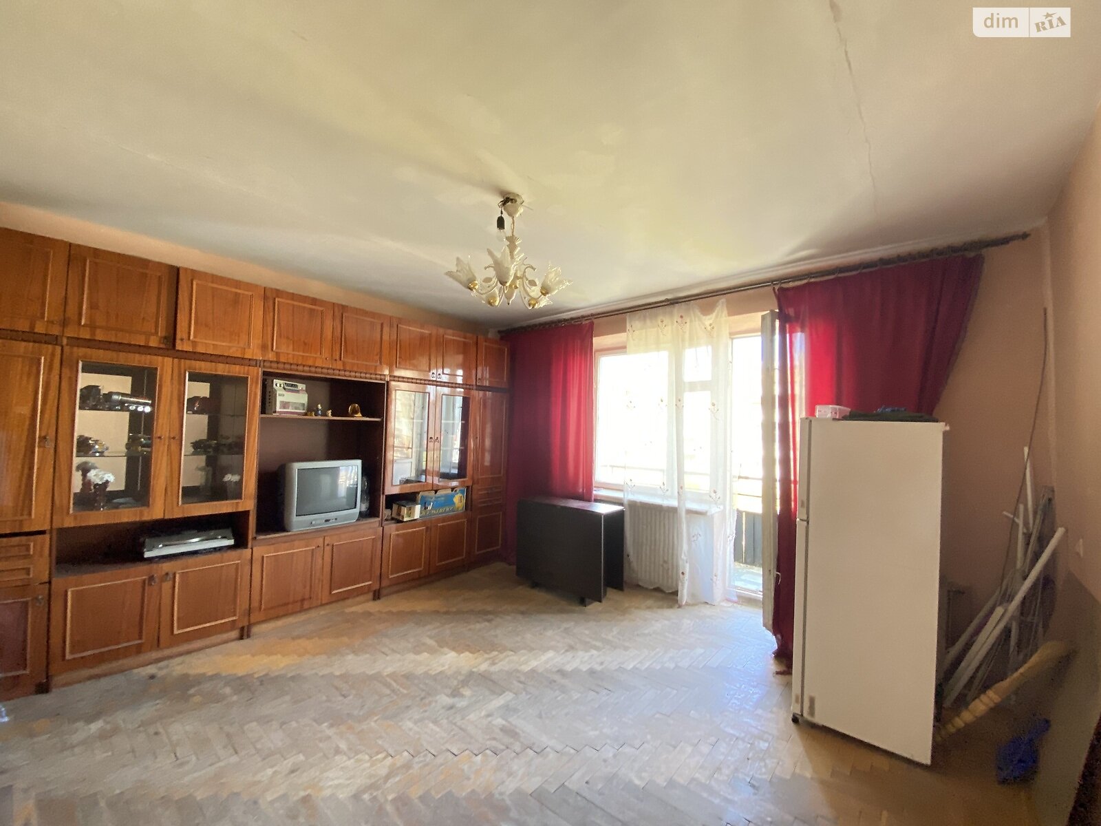Продажа четырехкомнатной квартиры в Тернополе, на ул. Медовая, район Центр фото 1 Продажа четырехкомнатной квартиры в Тернополе, на ул. Медовая, район Центр фото 1