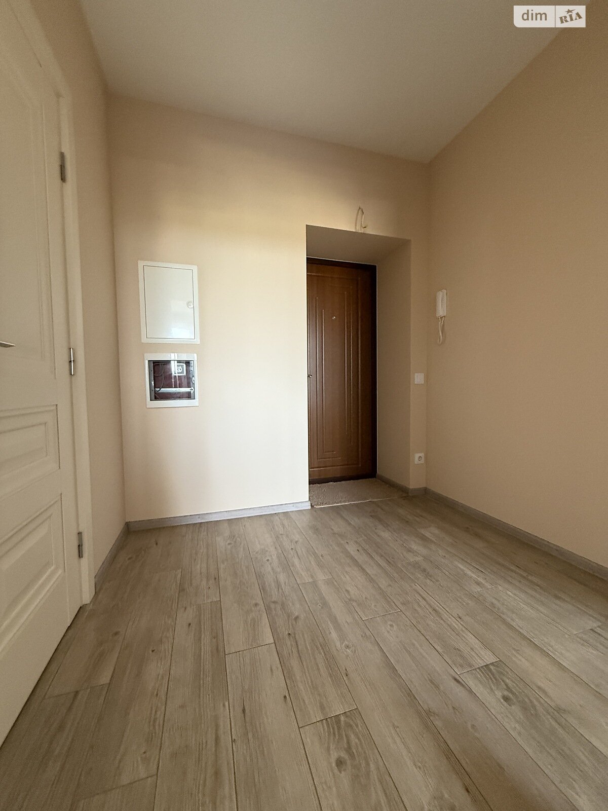 Продажа однокомнатной квартиры в Тернополе, на ул. Микулинецкая 5, район Центр фото 1 Продажа однокомнатной квартиры в Тернополе, на ул. Микулинецкая 5, район Центр фото 1