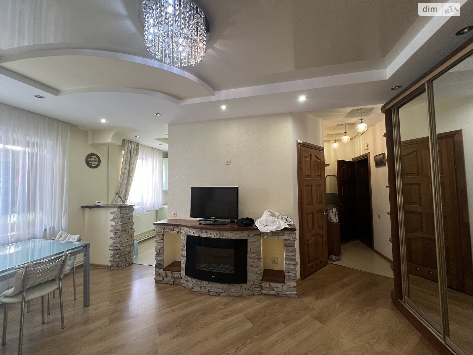 Продаж двокімнатної квартири в Тернополі, на вул. Над Ставом, район Центр фото 1 Продаж двокімнатної квартири в Тернополі, на вул. Над Ставом, район Центр фото 1