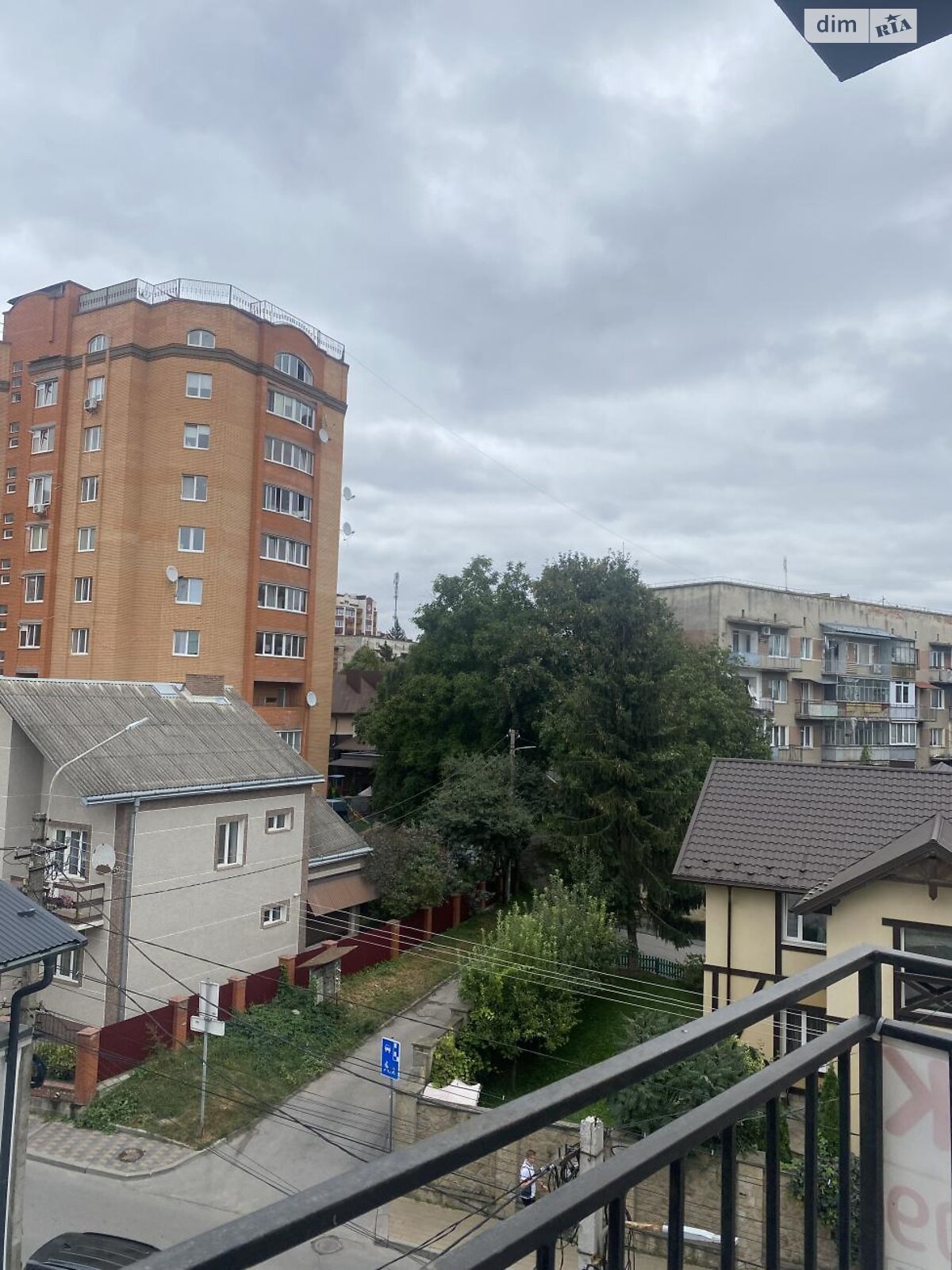 Продаж однокімнатної квартири в Тернополі, на вул. Шпитальна, район Центр фото 1