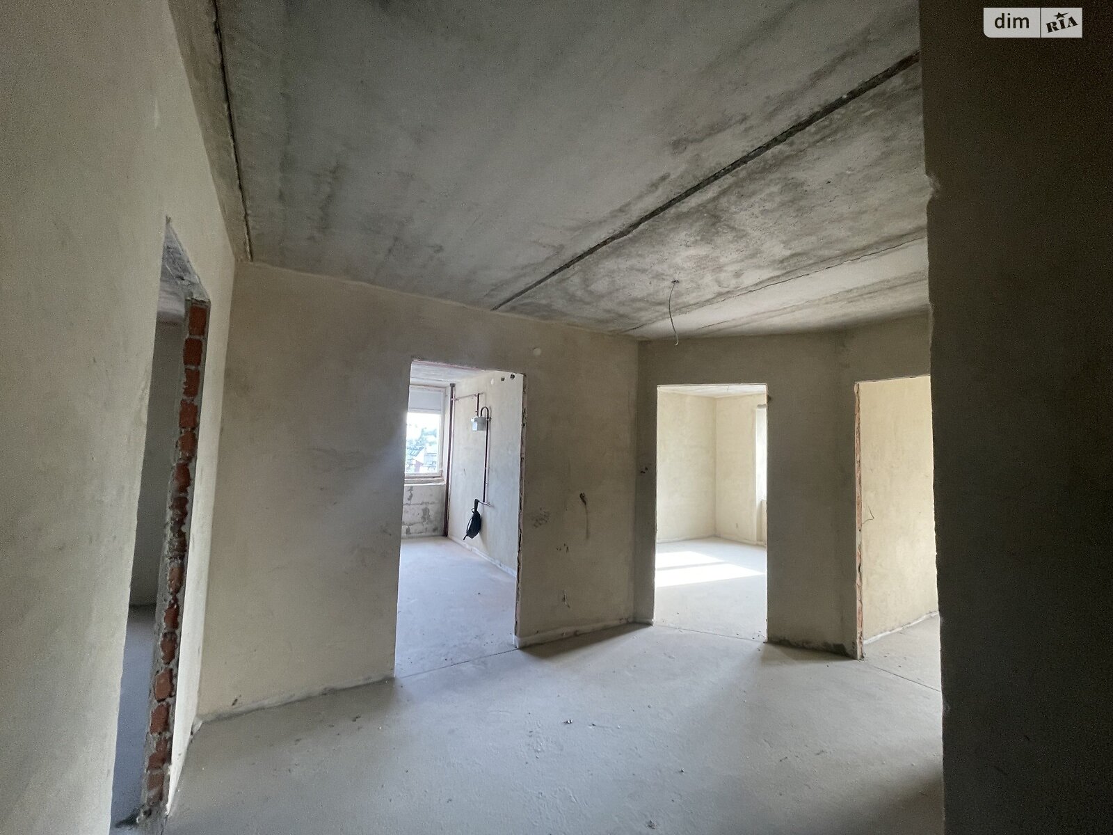 Продажа трехкомнатной квартиры в Тернополе, на ул. Пирогова, район Центр фото 1 Продажа трехкомнатной квартиры в Тернополе, на ул. Пирогова, район Центр фото 1