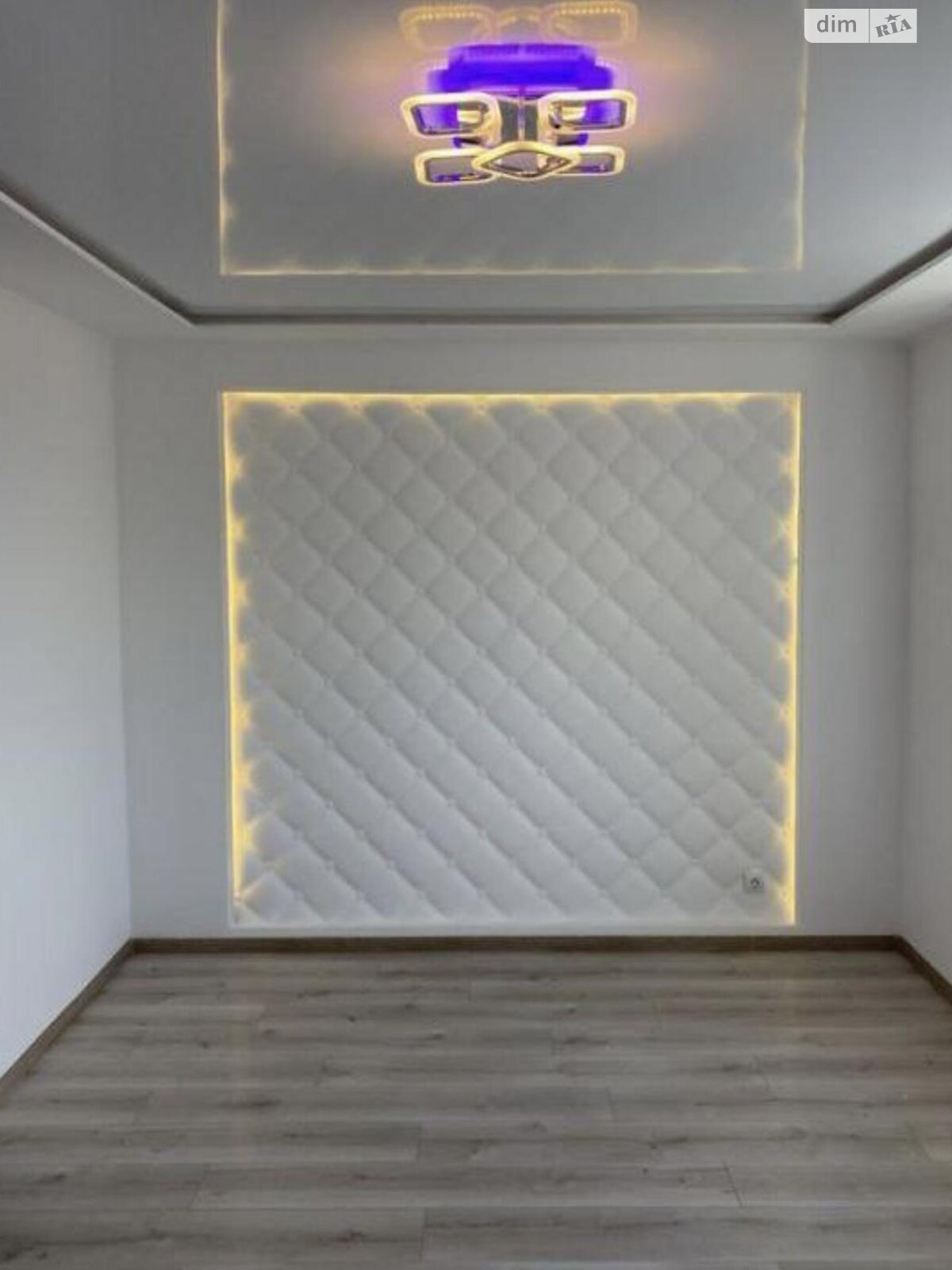 Продаж двокімнатної квартири в Тернополі, на вул. Пирогова, район Центр фото 1 Продаж двокімнатної квартири в Тернополі, на вул. Пирогова, район Центр фото 1