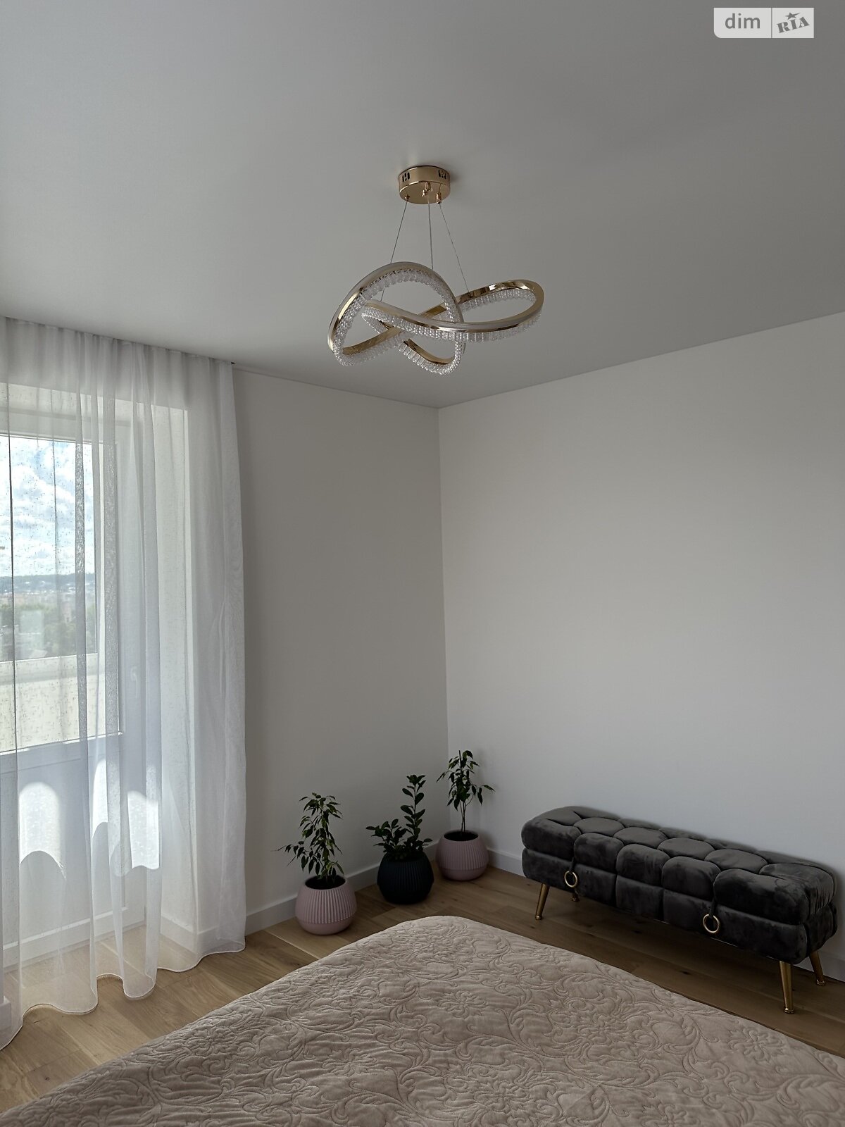 Продаж трикімнатної квартири в Тернополі, на вул. Пирогова 46, район Центр фото 1 Продаж трикімнатної квартири в Тернополі, на вул. Пирогова 46, район Центр фото 1