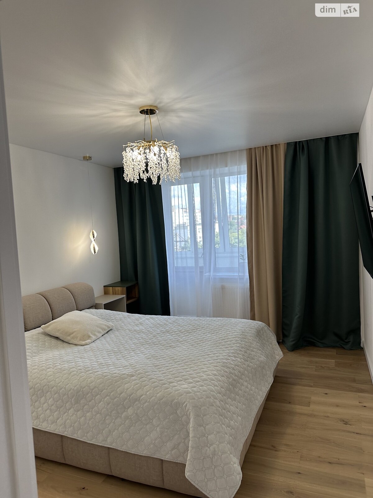 Продаж трикімнатної квартири в Тернополі, на вул. Пирогова 46, район Центр фото 1 Продаж трикімнатної квартири в Тернополі, на вул. Пирогова 46, район Центр фото 1